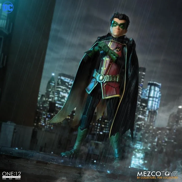 One:12 Collective DC Universe Robin Action Figure