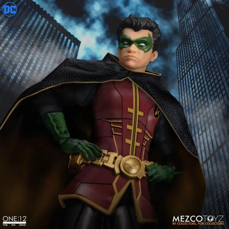 One:12 Collective DC Universe Robin Action Figure