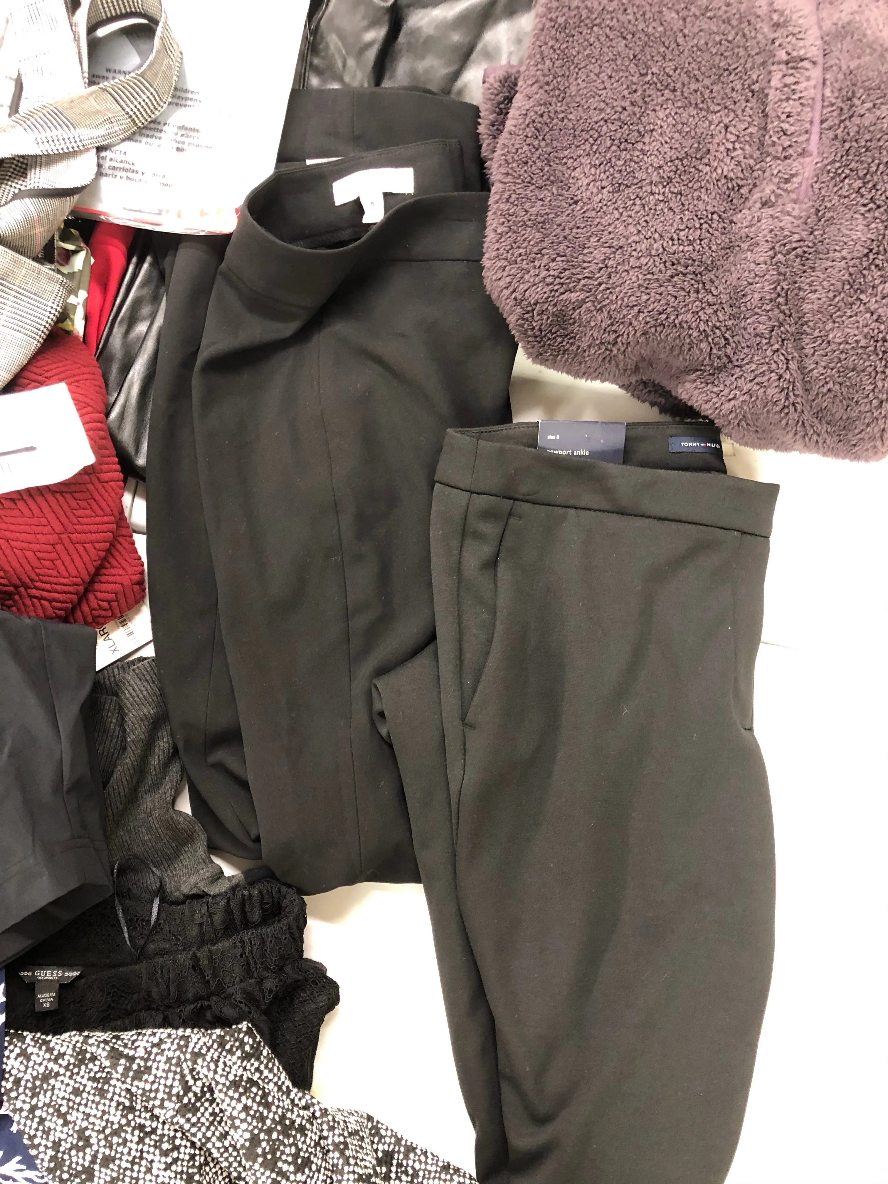 Women's Clothing Wholesale Lot LAUREN RALPH LAUREN, MICHAEL KORS, TOMMY HILFIGER, FREE PEOPLE, GUESS, NINE WEST, 32 DEGREES, ALFANI and more, 25 Units, Shelf Pulls, MSRP $1,578.98